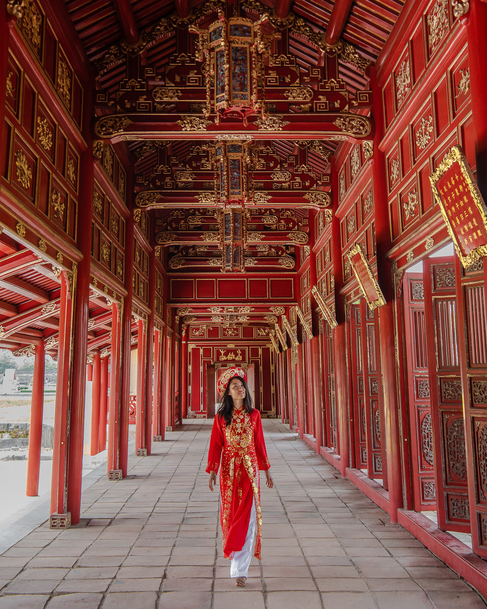 Symmetry and Geometric Precision